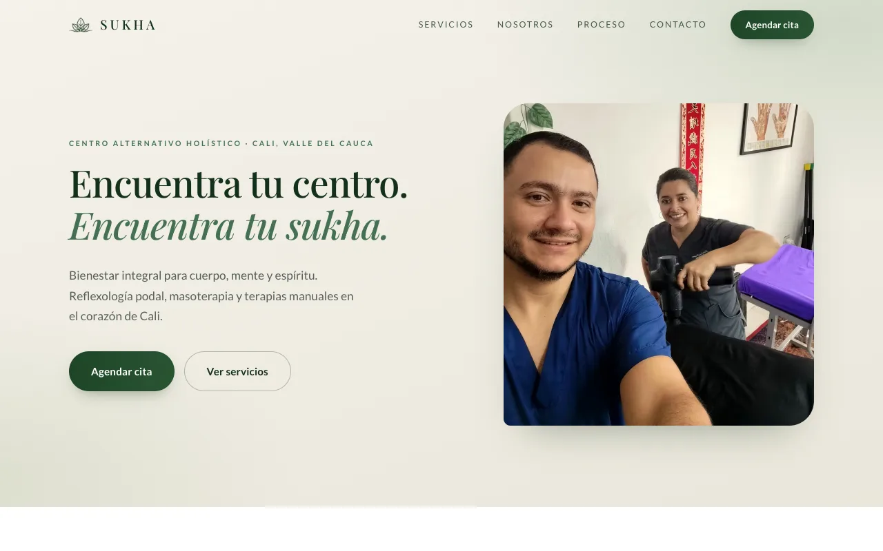 Página web de Sukha Centro Alternativo Holístico, Terapias alternativas · Cali, diseñada por Sin Página